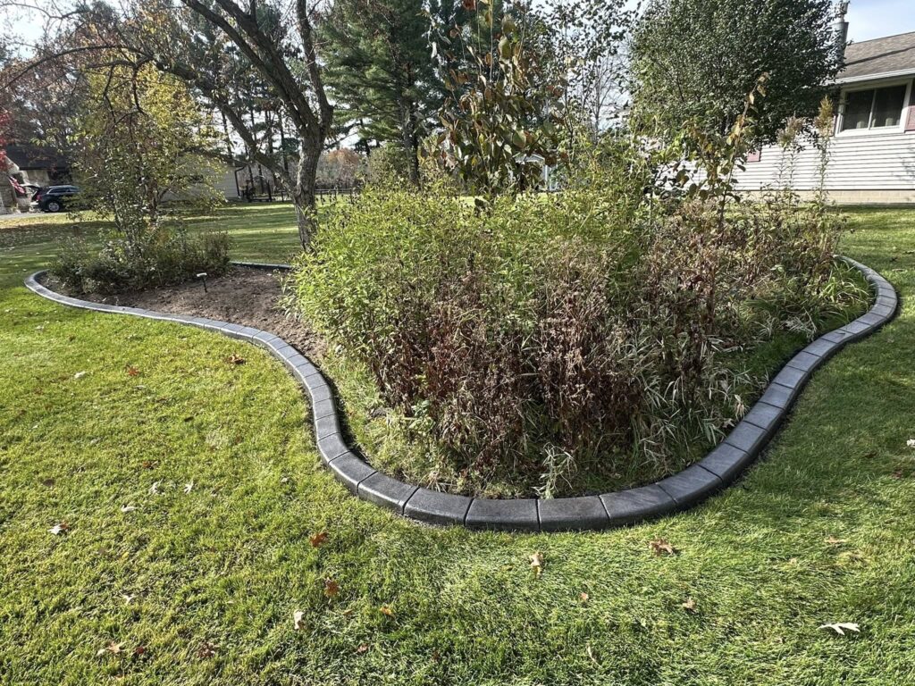 plain concrete curbing